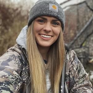 Meet your Posher, Lacey